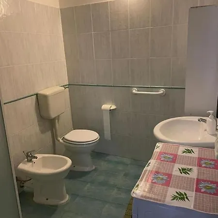 Casa Vacanza Da Rosa Trappeto (Sicily)